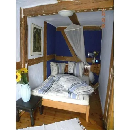 In With Swimming Pool בית נופש Putzar