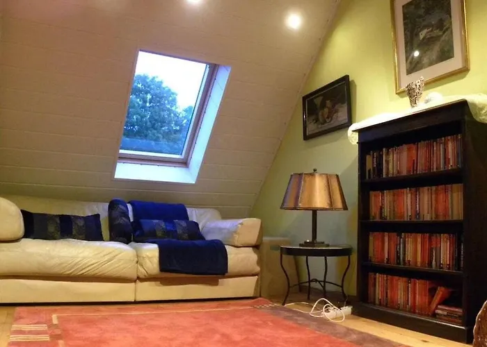 In With Swimming Pool