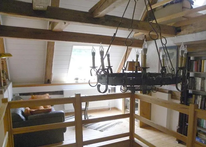 In With Swimming Pool Putzar